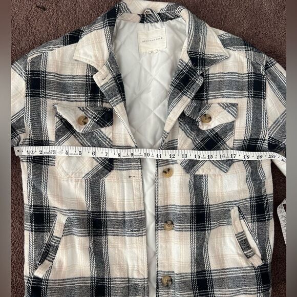Aeropostale Plaid Quilted Lining Jacket - Picture 8 of 8